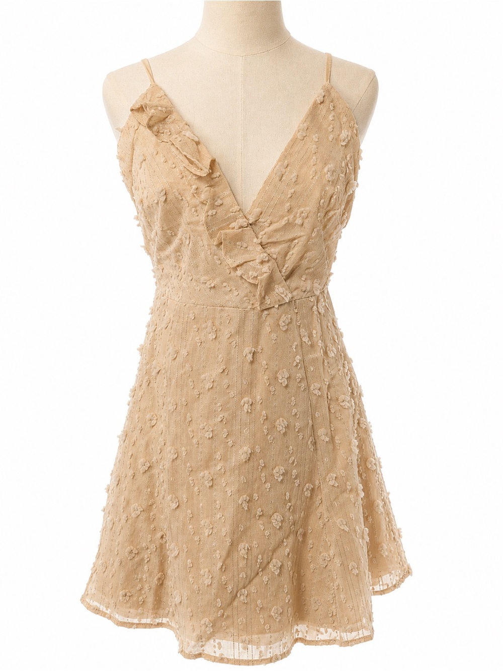Saints + Secrets NWT Beige Textured Floral Ruffle Mini Dress Medium